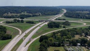 henryetta promo.00 00 57 25.still002